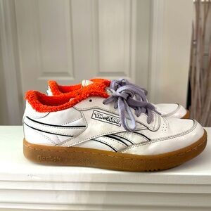 Reebok Tom and Jerry Collab Droopy Classic Sneaker